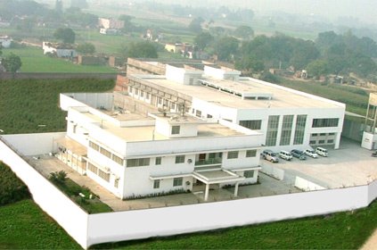 Saif Handmade Carpets LLP - Handmade Carpet Manufacturer and Exporter India